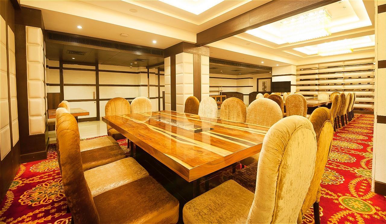 The Palm Court Otel Ludhiana Dış mekan fotoğraf
