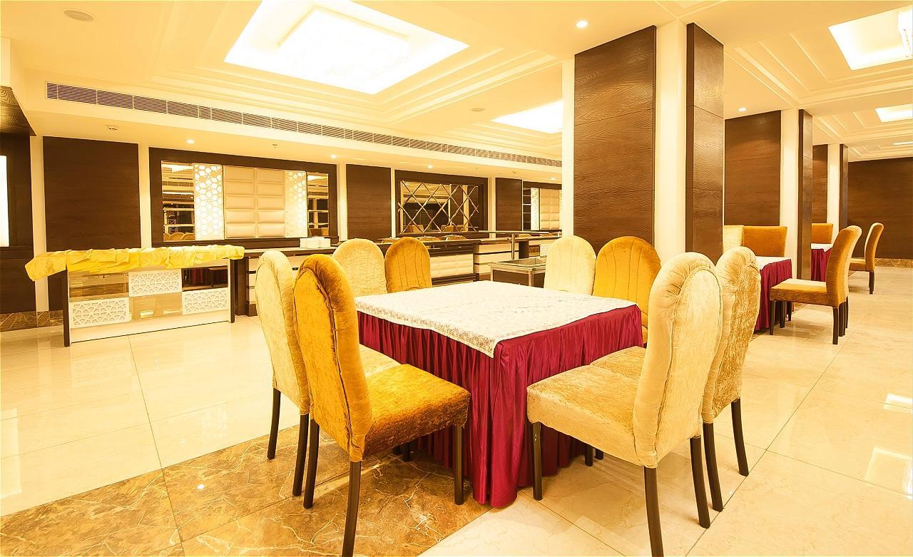 The Palm Court Otel Ludhiana Dış mekan fotoğraf